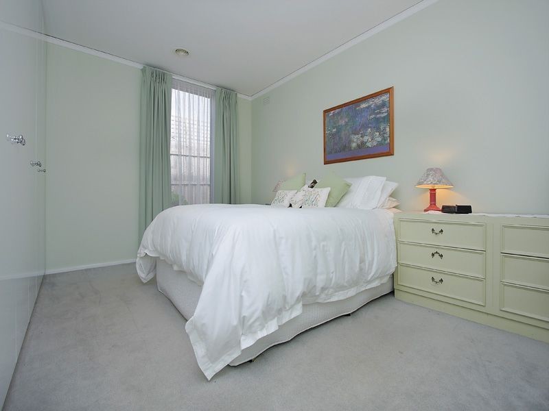 10 Creswick Street,, Glen Waverley VIC 3150