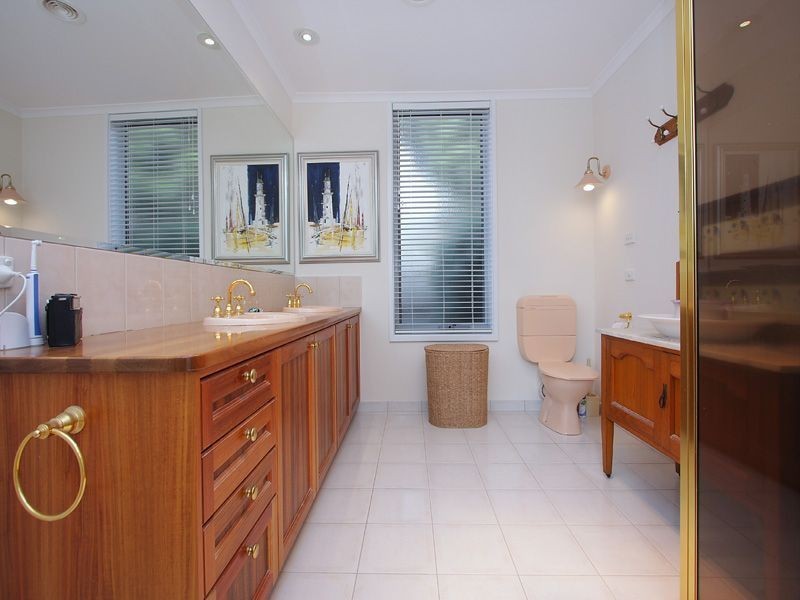 10 Creswick Street,, Glen Waverley VIC 3150