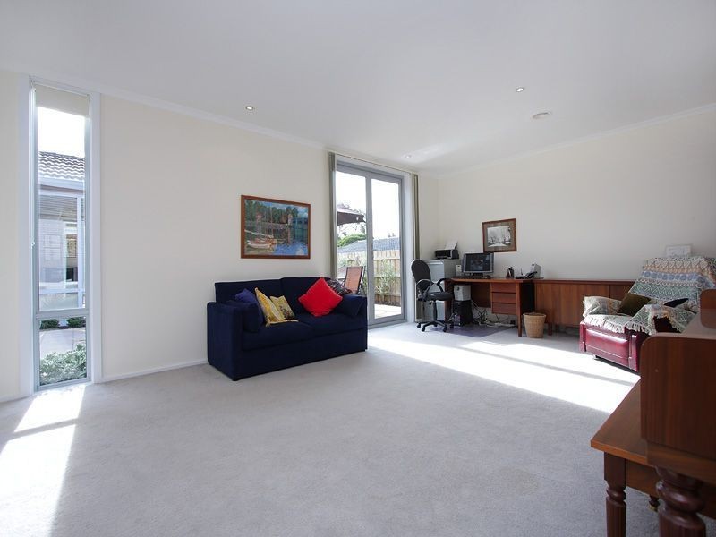 10 Creswick Street,, Glen Waverley VIC 3150