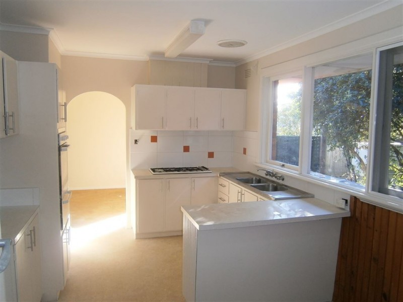 3 Rob Roy Street, Glen Waverley VIC 3150