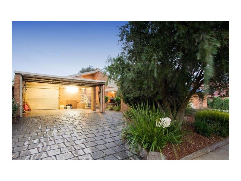 8 Kyoto Court, Rowville VIC 3178