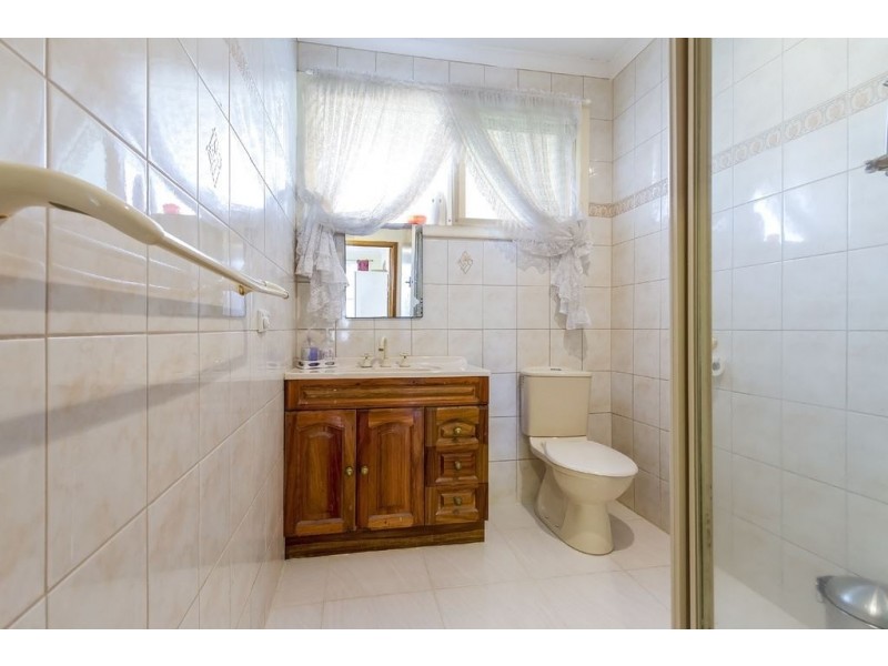 1 Morocco Court, Glen Waverley VIC 3150