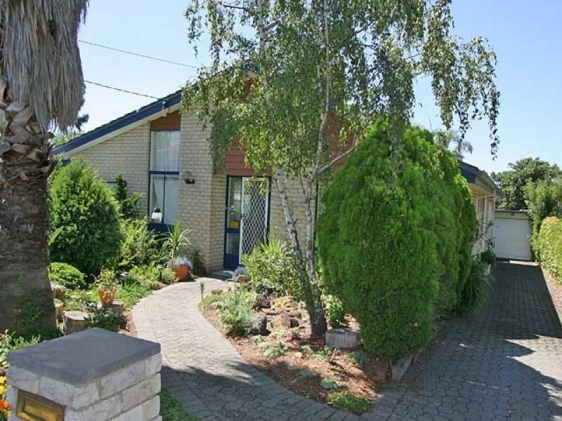 2 Gyton Avenue, Glen Waverley VIC 3150