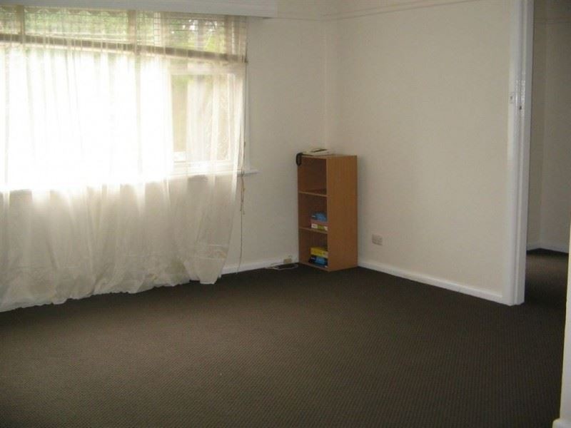 18 Outlook Road, Mount Waverley VIC 3149