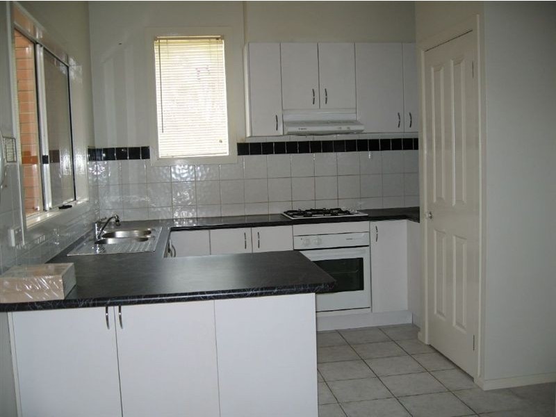 15 Hawthorn Way, Glen Waverley VIC 3150