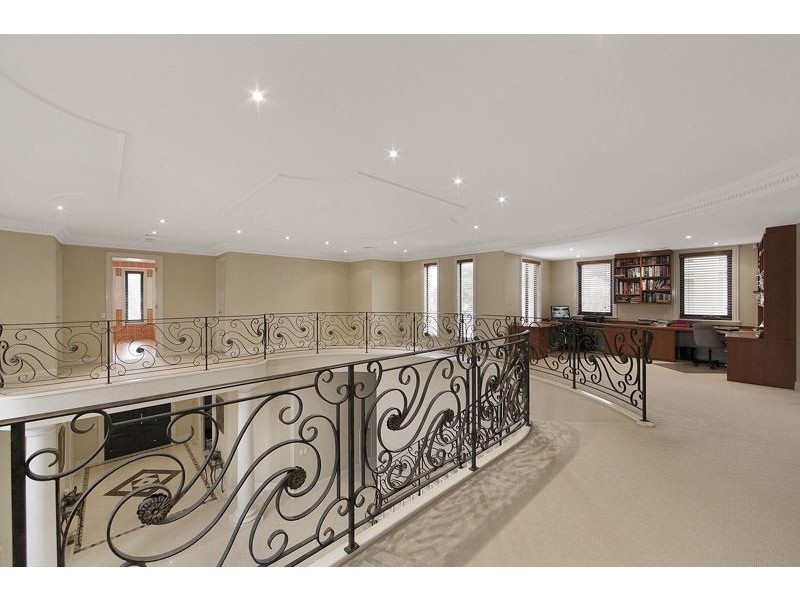 7 Belvedere Avenue, Wheelers Hill VIC 3150