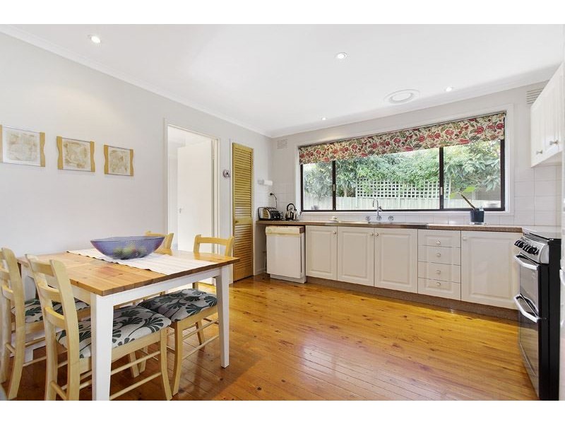 2 Tristram Court, Glen Waverley VIC 3150