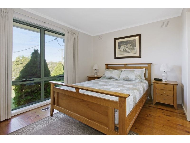 2 Tristram Court, Glen Waverley VIC 3150