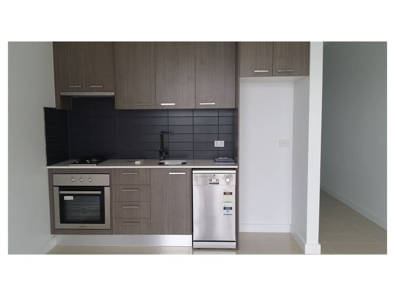 8/1426 Centre Road, Clayton South VIC 3169