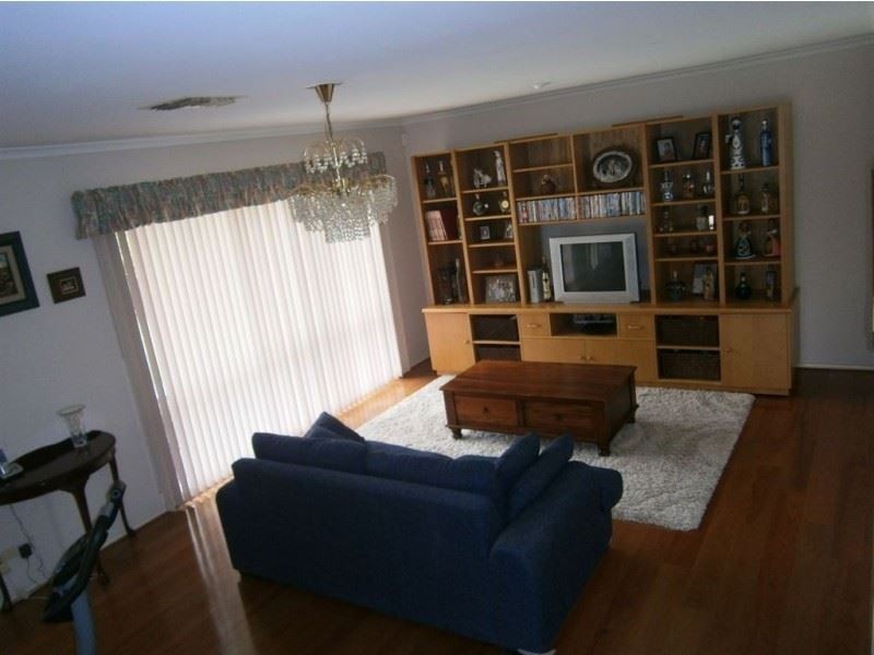 2 Epworth Court, Glen Waverley VIC 3150