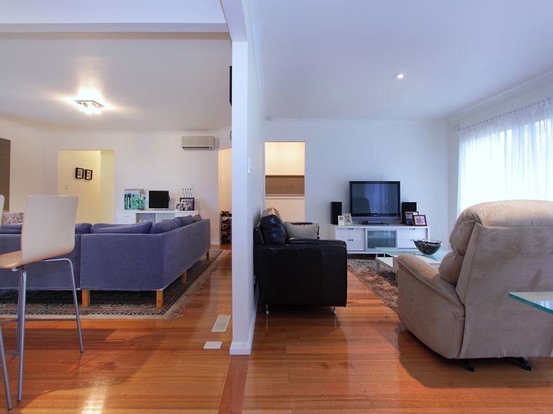 2 Blenheim Avenue, Glen Waverley VIC 3150
