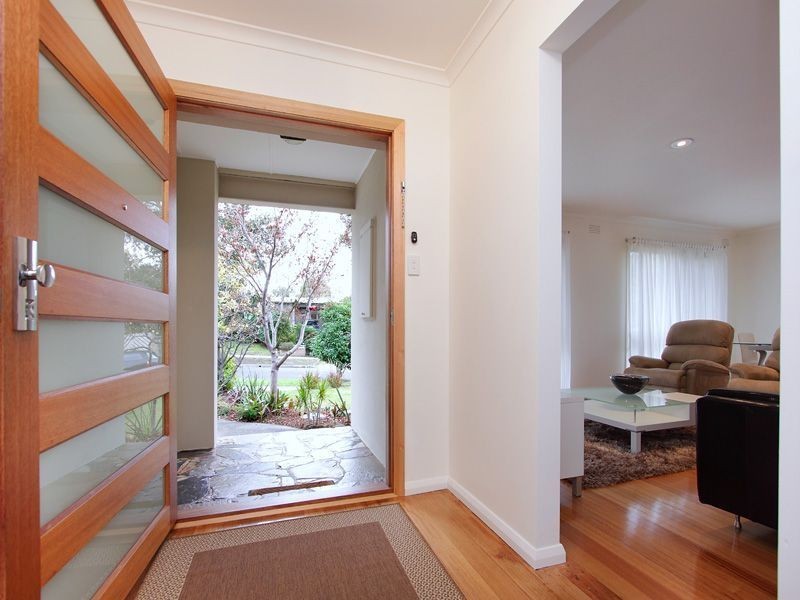 2 Blenheim Avenue, Glen Waverley VIC 3150