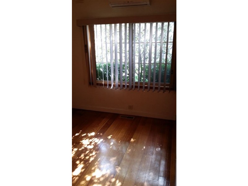 1/98 Bogong Avenue, Glen Waverley VIC 3150