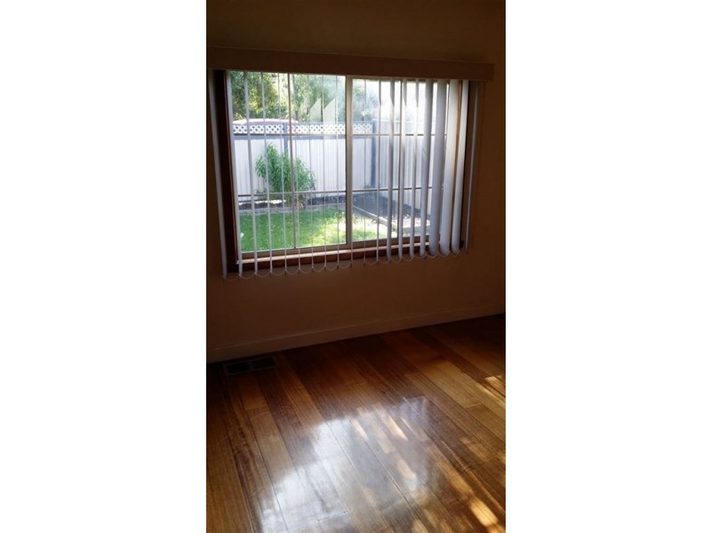 1/98 Bogong Avenue, Glen Waverley VIC 3150