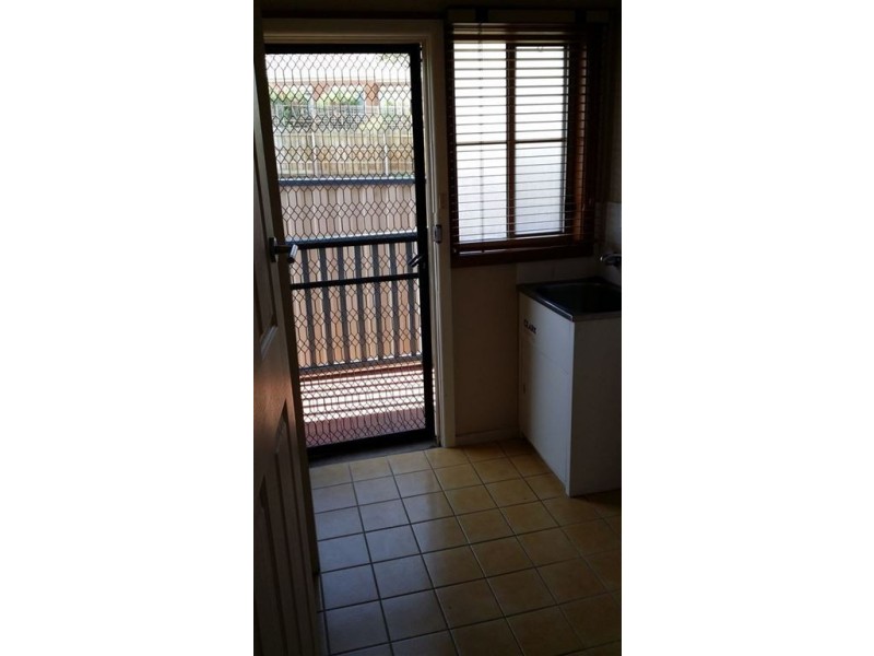 1/98 Bogong Avenue, Glen Waverley VIC 3150