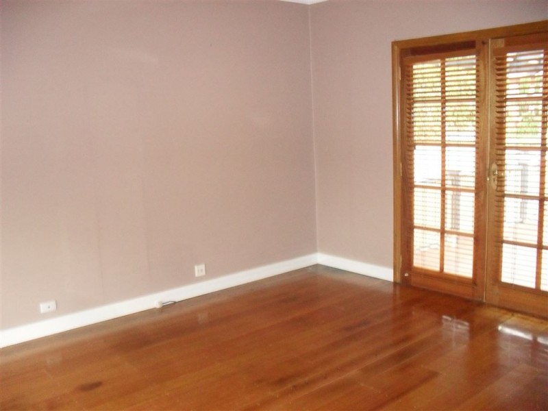 1/98 Bogong Avenue, Glen Waverley VIC 3150