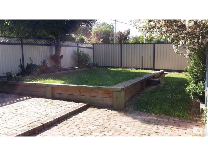 1/98 Bogong Avenue, Glen Waverley VIC 3150