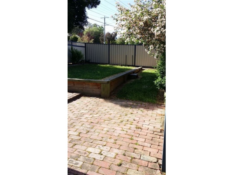 1/98 Bogong Avenue, Glen Waverley VIC 3150