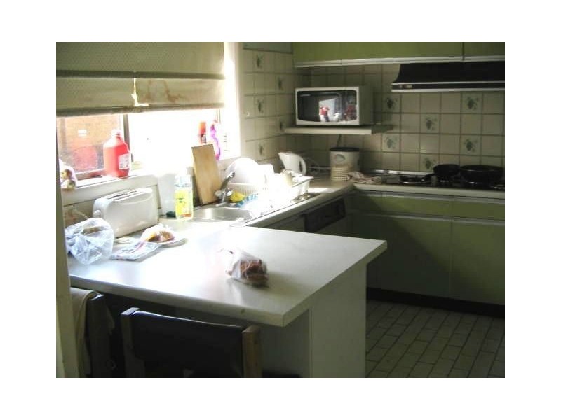 1/18 Myers Avenue, Glen Waverley VIC 3150