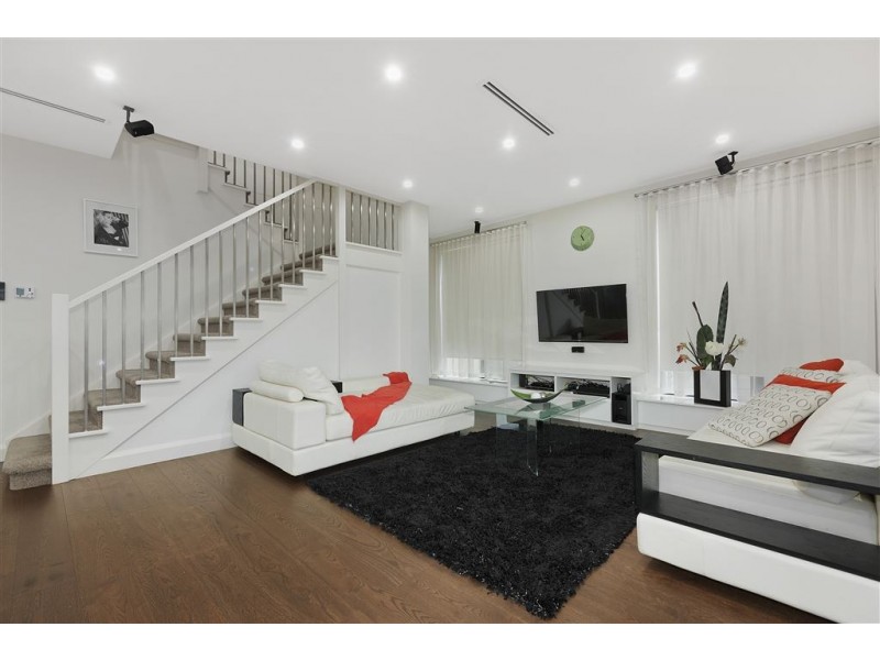 63B Townsend Street, Glen Waverley VIC 3150