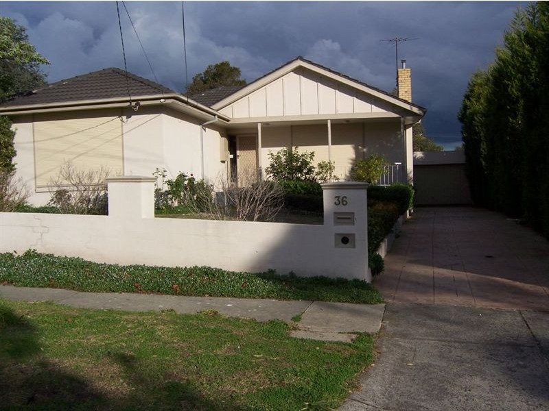 36 Ralton Avenue, Glen Waverley VIC 3150