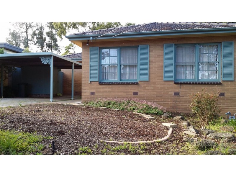 13 Thompson Street, Glen Waverley VIC 3150
