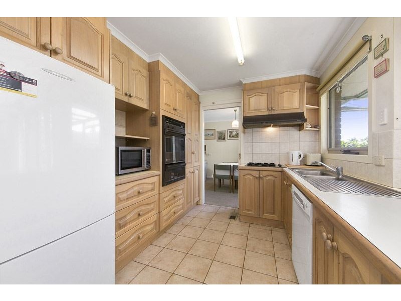 2/212 Gallaghers Road, Glen Waverley VIC 3150