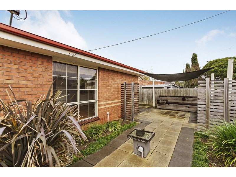212 Mahoneys Road, Burwood East VIC 3151