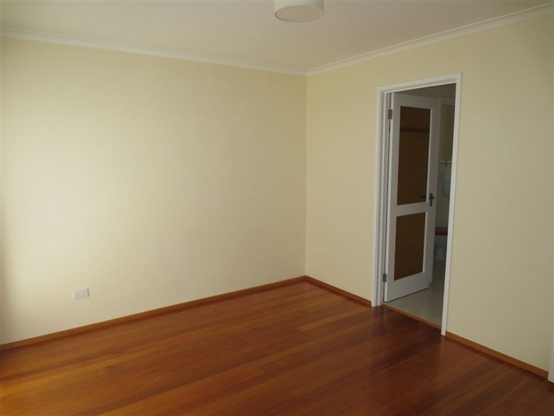 50 Radleigh Drive,, Wheelers Hill VIC 3150