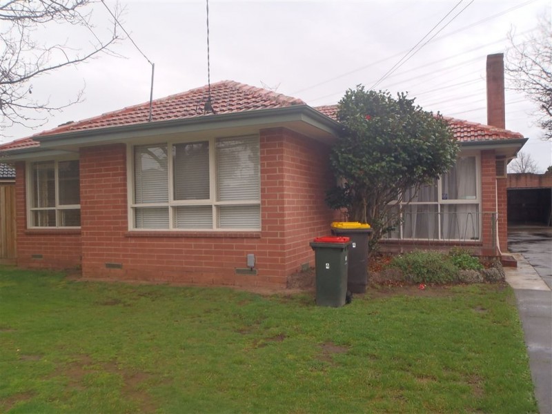 4 Sutton Court, Glen Waverley VIC 3150