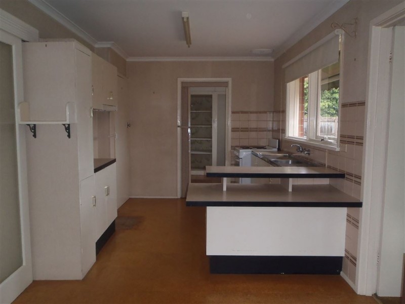 4 Sutton Court, Glen Waverley VIC 3150