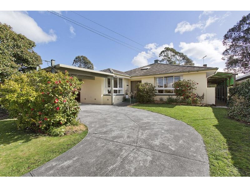 15 Diamond Avenue, Glen Waverley VIC 3150