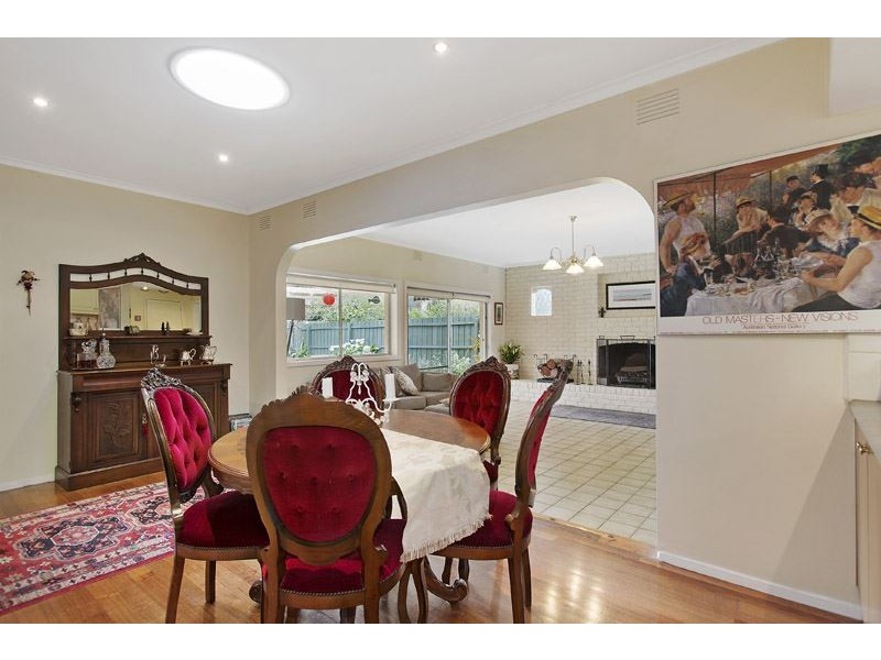 15 Diamond Avenue, Glen Waverley VIC 3150