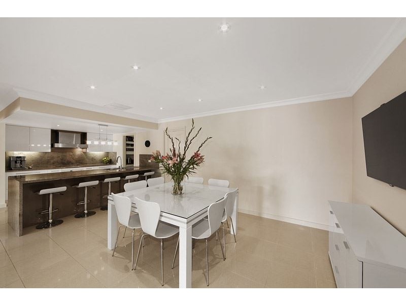 18 Belvedere Avenue, Wheelers Hill VIC 3150