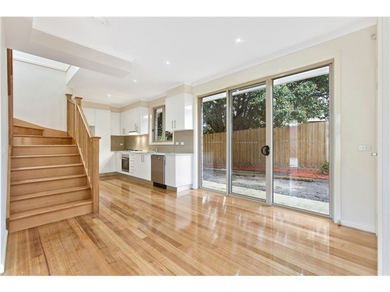 2/1 Sadie Street, Mount Waverley VIC 3149