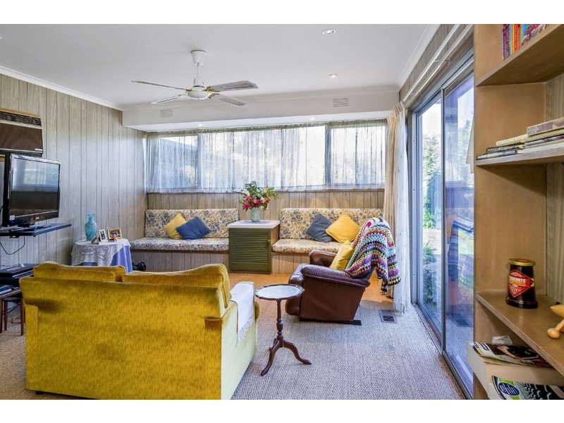 6 Glen Road, Glen Waverley VIC 3150