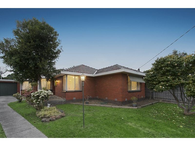 68 Fraser Street, Glen Waverley VIC 3150