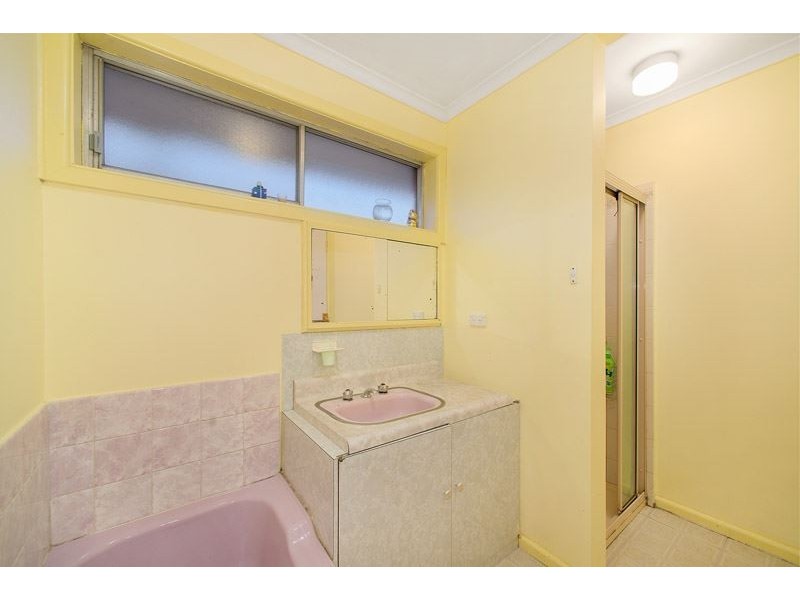 68 Fraser Street, Glen Waverley VIC 3150