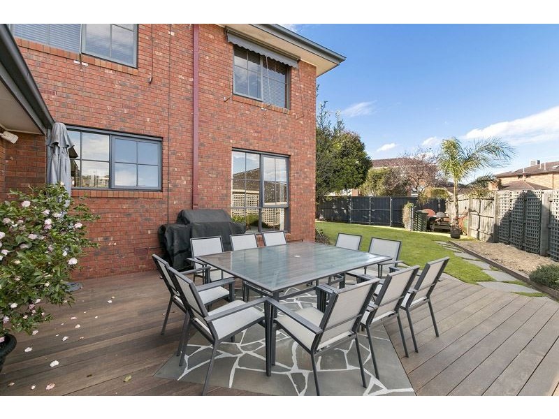 1 Copnal Court, Glen Waverley VIC 3150