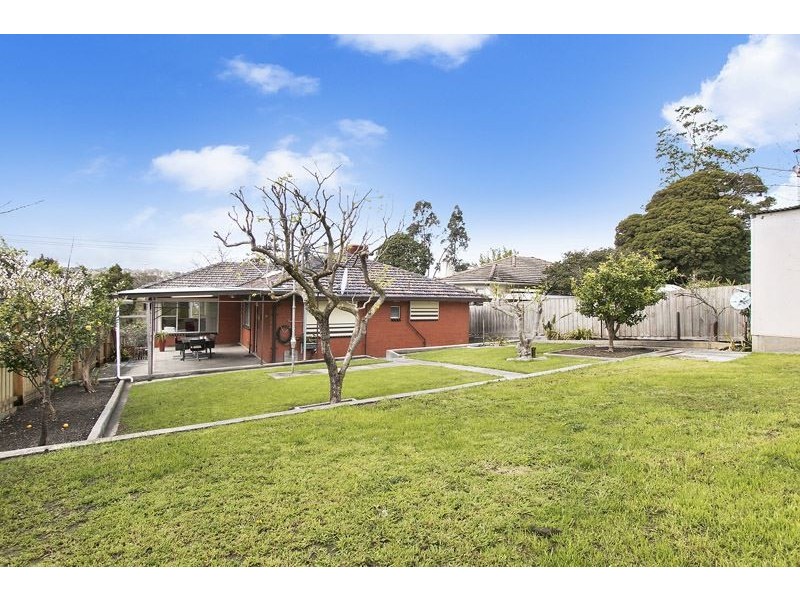 9 Ivanhoe Street, Glen Waverley VIC 3150