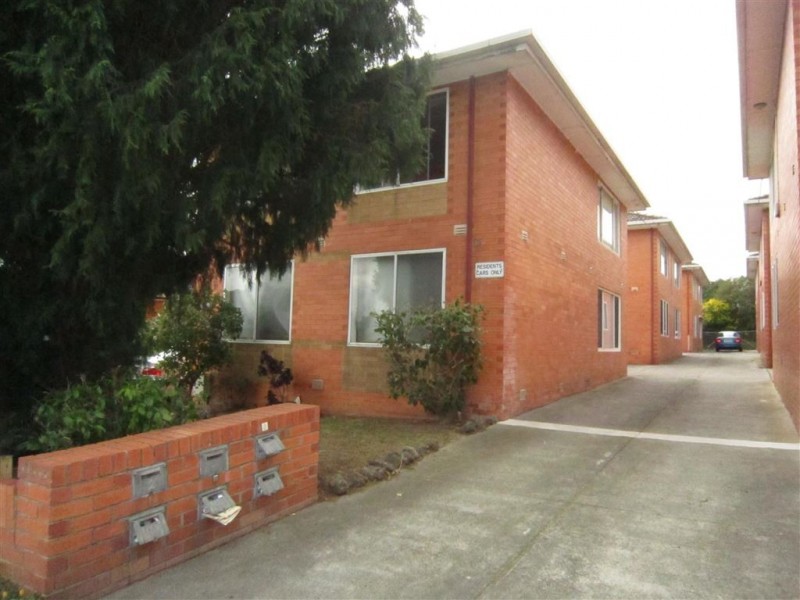 8/13 Main Street, Blackburn VIC 3130