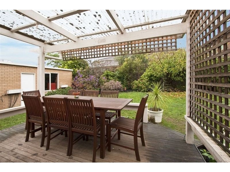 14 Clifford Street, Glen Waverley VIC 3150