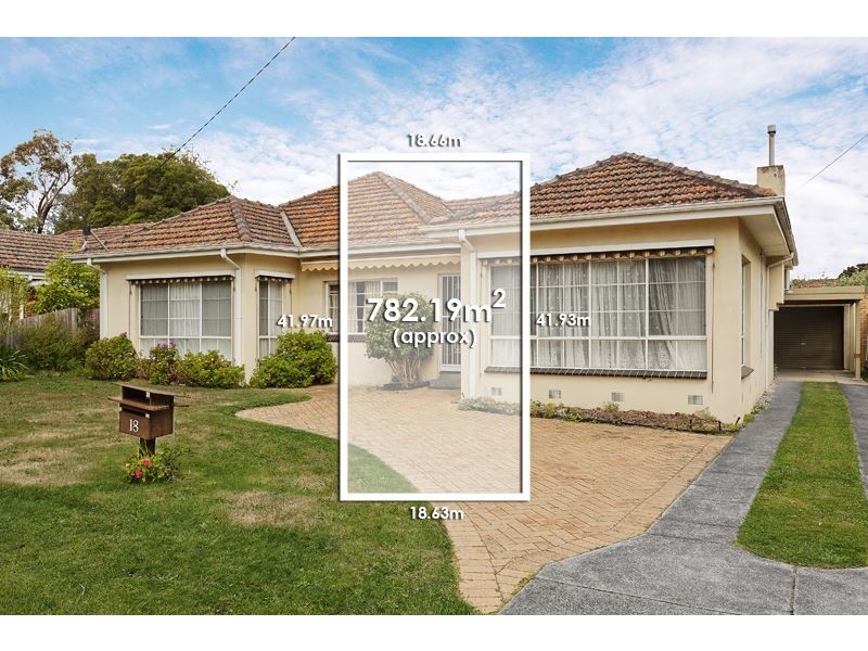 18 Sherwood Road, Mount Waverley VIC 3149