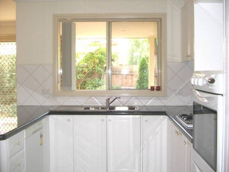 2/8 Evelyn Street, Glen Waverley VIC 3150