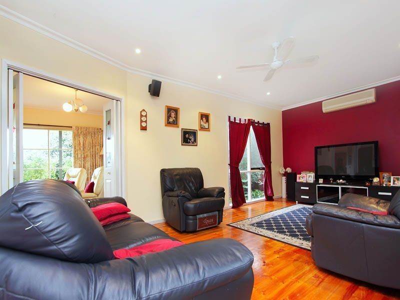 6 Truscott Court, Wheelers Hill VIC 3150