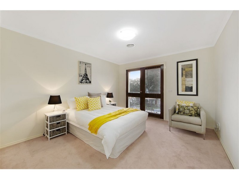 5 Clarke Place, Mount Waverley VIC 3149