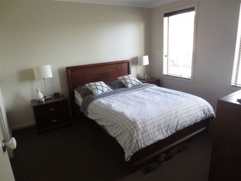 130 Sabel Drive, Cranbourne North VIC 3977