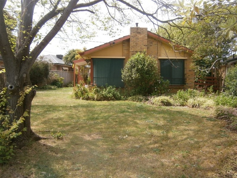 22 Fraser Street, Glen Waverley VIC 3150