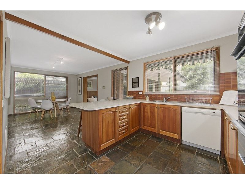 46 Torwood Avenue, Glen Waverley VIC 3150