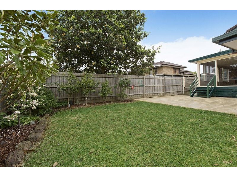 119 Whites Lane, Glen Waverley VIC 3150
